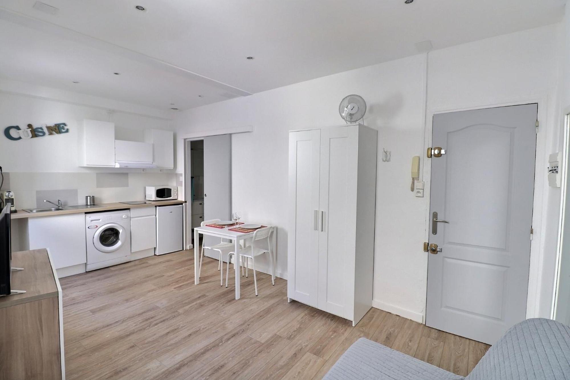 La Festivaliere Apartment Avignon Bagian luar foto